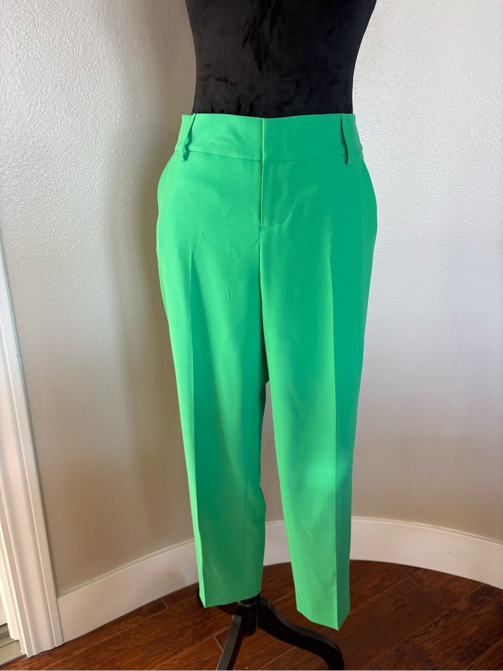 Alice & Olivia Women's Green Tailored Ankle Pants